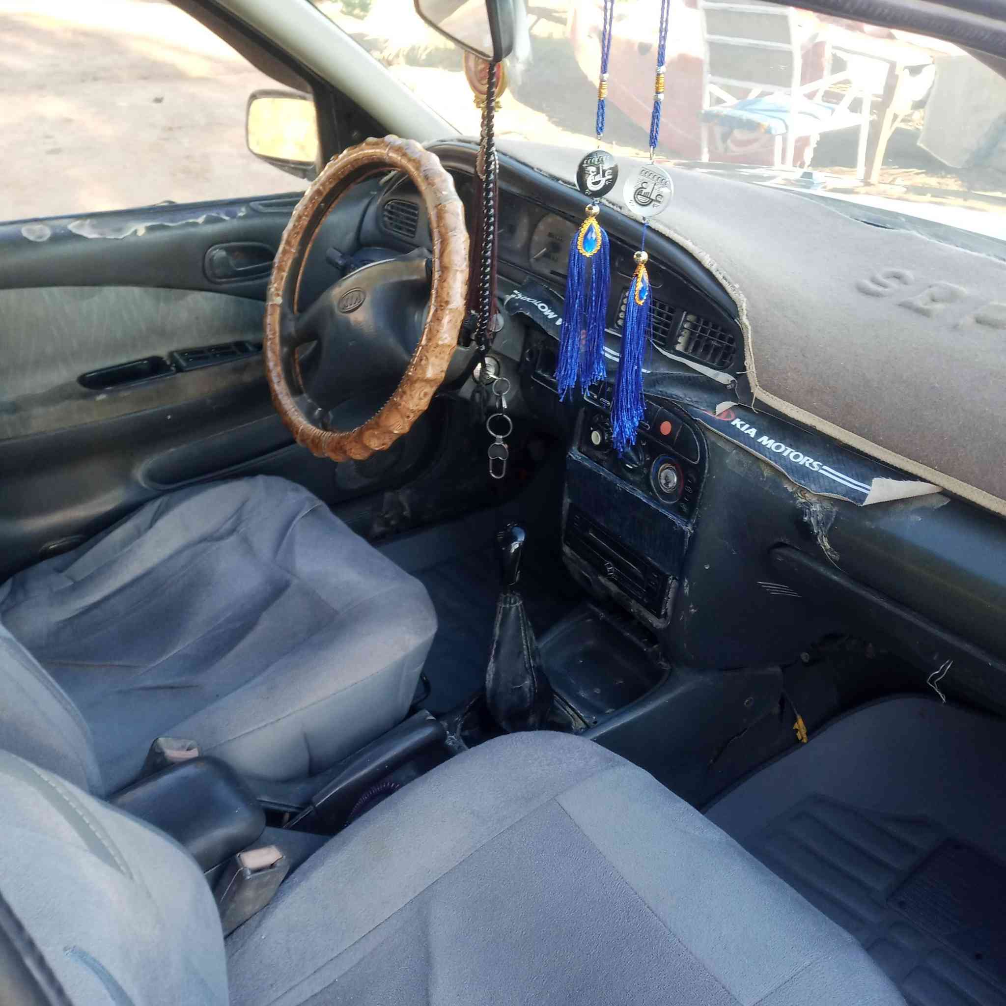 سلام عليكم
كيا سيفيا للبيع. موديل 95 
رقم بابل. محرك كير خير من الله. مصبوغه عام
رقم بابل. مداور مباشر.  
السعر 27 وبيها مجال
***********
