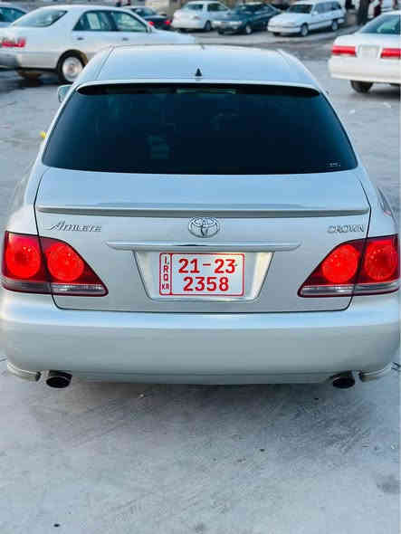 شاهانە موس موس 
٢٠٠٥ی سپۆرت 
مەکینە ١٨٠ی مەرغوب بێ دوو کەڵ 
سێ دووگمەی ناو رەش
ئاوینە شەفت و لایتی ناوچەی کوێر 
بەس شوێن موسەکانی بۆیاغە 
ویل دینگە چوار تایەیی تازە 
گێرو مەکینە و کارەبایی تەقە و رەقە بە شەرت 
قفلی ٥٥ گەڵا 
*********** 
*********** Singapore
