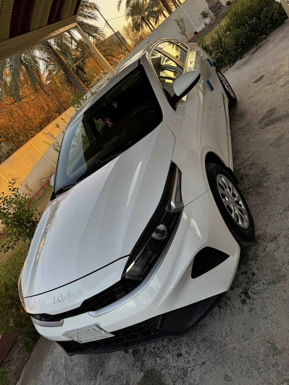 السلام عليكم 
كيا سيراتو
موديل 22
رقم بغداد باسمي 
خليجي كفاله عامه جديددده بمعنه الكلمه استخدام شخصي
الموصفات المعروفه
مكينه 1600 دوش
بابل مسيب
سعر 163$
***********
