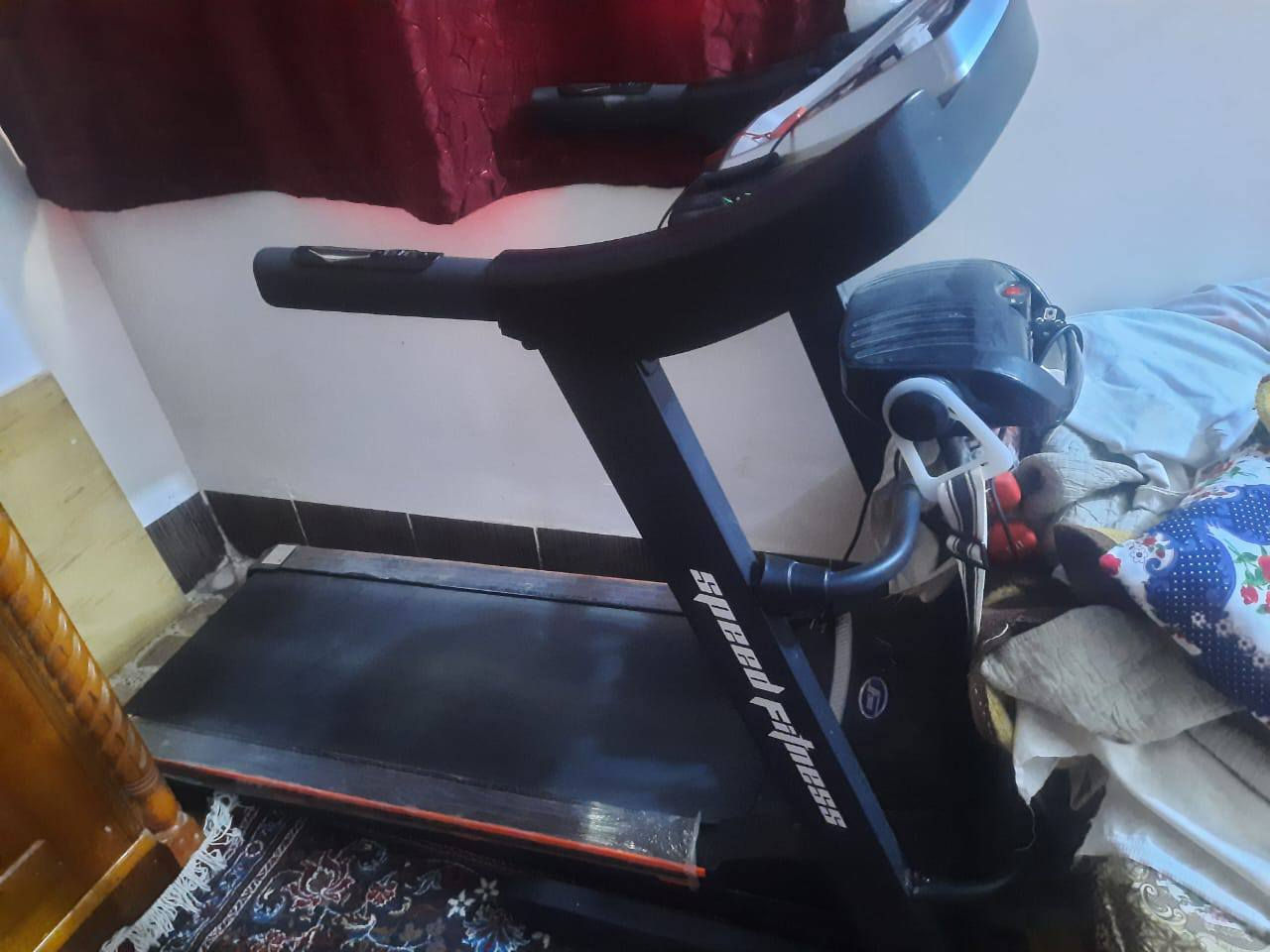 لسلام عليكم جهاز جري جبالي  ويتحمل وزن اخذته مليون واريده 700مصار هواي من مستخدم شرط نظيف  ويه حازم هزاز مثل ما موظح  كدامك 
 اي ستفسار تصل عل رقم *********** بيه واتساب 
عنوان كربلاء طويريج
