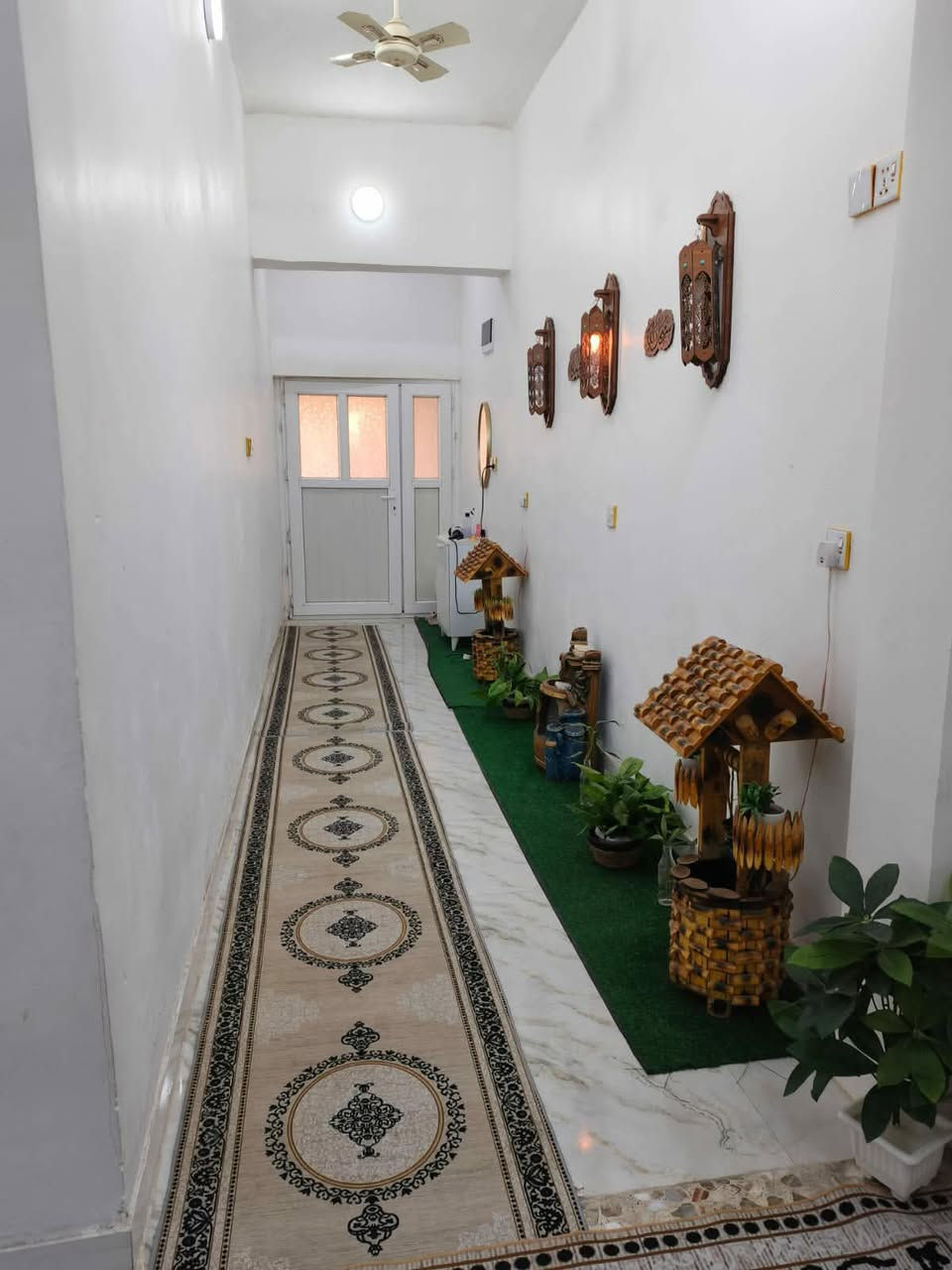 🛑 دار سكني  للبيع 🛑 
المنطقة : الديوانية ؛حي الحضاره 🚩 
اقرب نقطه ؛شارع عشرين 
المساحه :120متر🏛️مطلوب إسكان 30مليون
التفاصيل :  طابقين 
    
الطابق الاول🛑 غرفه وصالة واستقبال ومطبخ  وصحيات داخليه وخارجيه 
الطابق الثاني؛غرفتين نوم نظام سويت وصاله 
للاستفسار 
     مراجعة مكتب رسول الوزني للعقار  
الديوانية . حي الحضارة بداية شارع اسواق طيبة
 للمعلومات ولمزيد من التفاصيل ⬇️
       مراسلة الصفحة  
      او الاتصال
***********
