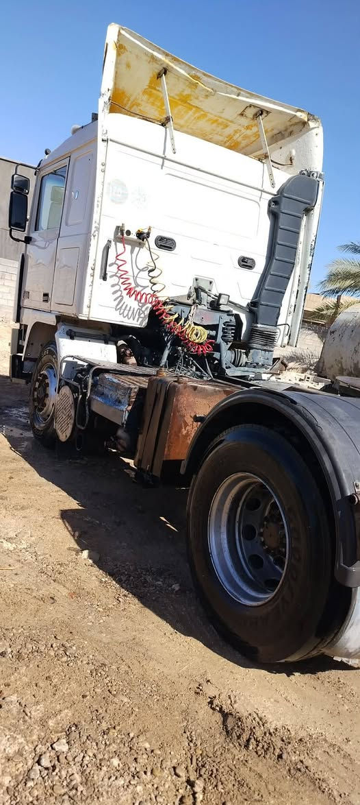 السلام عليكم فلفو موديل 95 رقم انبار انكليزي 
محرك شرط كير شرط راعيه بل ديره 
السعر 90 وبيه مجال مكان كرابله 
***********
