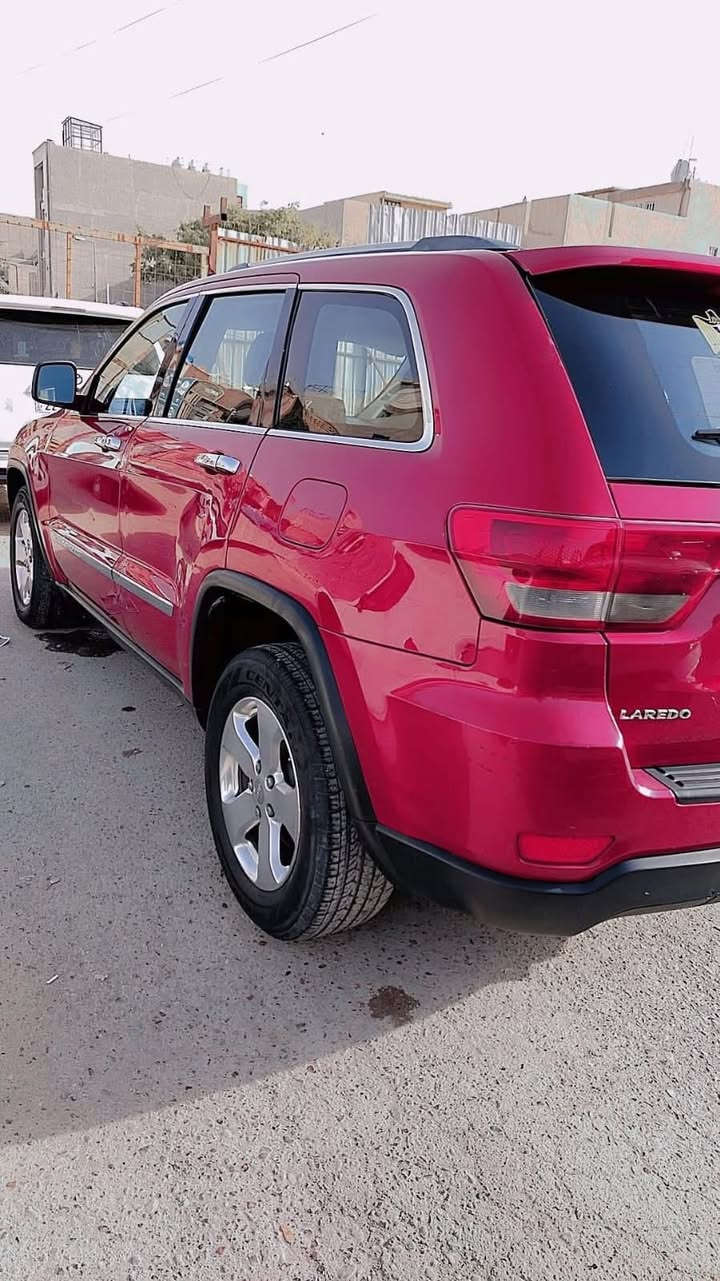 السلام عليكم
جيب شيروكي 

بيع مستعجل 

موديل ١١

حادثه مرفق بل سونار جديدقبل سبوع 

محرك كير حداديه تبريد خير من الله اني مكلف بل نشر 

رقم صاحب السياره ***********

١٤٣

بيهه مجال للشراي متواجدين وات ساب ورقم ومراسله مازنجر
