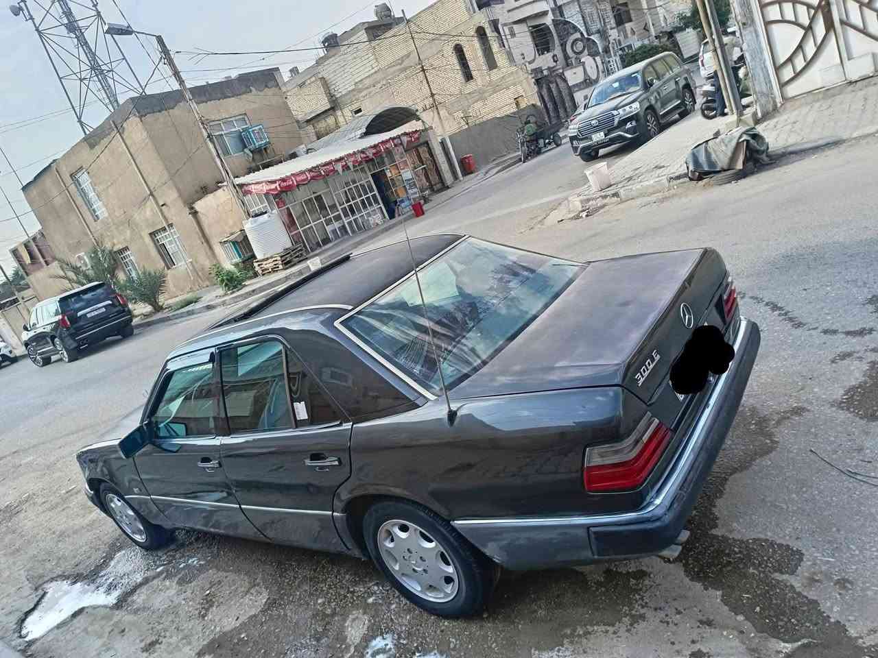 السلام عليكم البيع مارسدس دب 300 موديل 1993 رقم بغداد انكليزي بسمي سياره جاهزه مكينه كير حداديه تخم تأير تبريد مكينه بلاديه سياره بيه كص قماره فقط سياره مكفول من نقل جثه سياره فول فتحي كشنات كهرباي جلد السعر 42 بيه مجال الطيبين الهاتف *********** مكاني نجف
