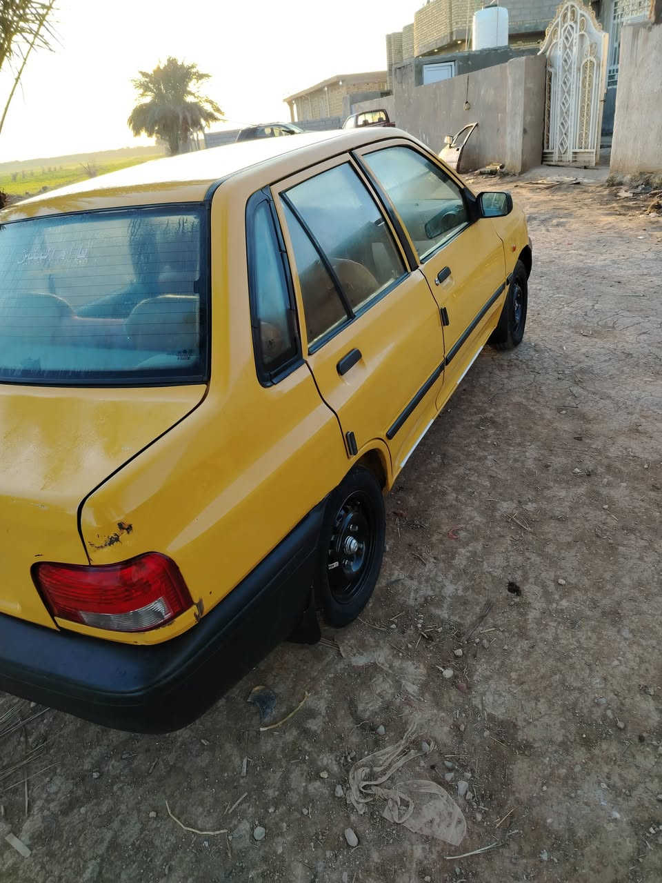 السلام عليكم ساييا مديل ٢٠١٣ بيها صبغ جاملغ امامي فقط سياره جاهزه محرك كير سعر ٢٨ وبيها مجال الاستفسار ***********
