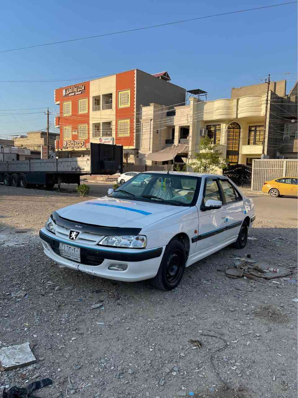 السلام عليكم عندي بيجو بارص موديل 2012 بيه خياسات معمره مكفوله من ظربه سياره مكينه كير خير من الله جاهزه رقم بصره مشروع وطني تحويل وين ما يعجبك سعر 35 مكاني البلديات وهاذه رقمي *********** بغداد, العراق
