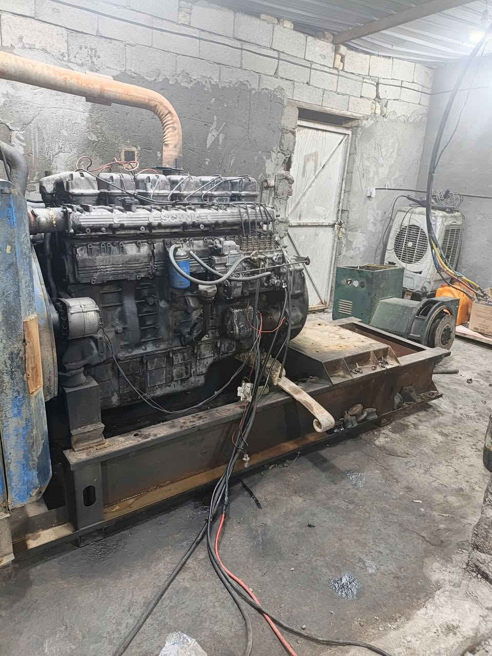 سكانيا 124 تبخر راس 250ك محترك الضهر مكاني ذي قار قضاء الفجر السعر30
***********
