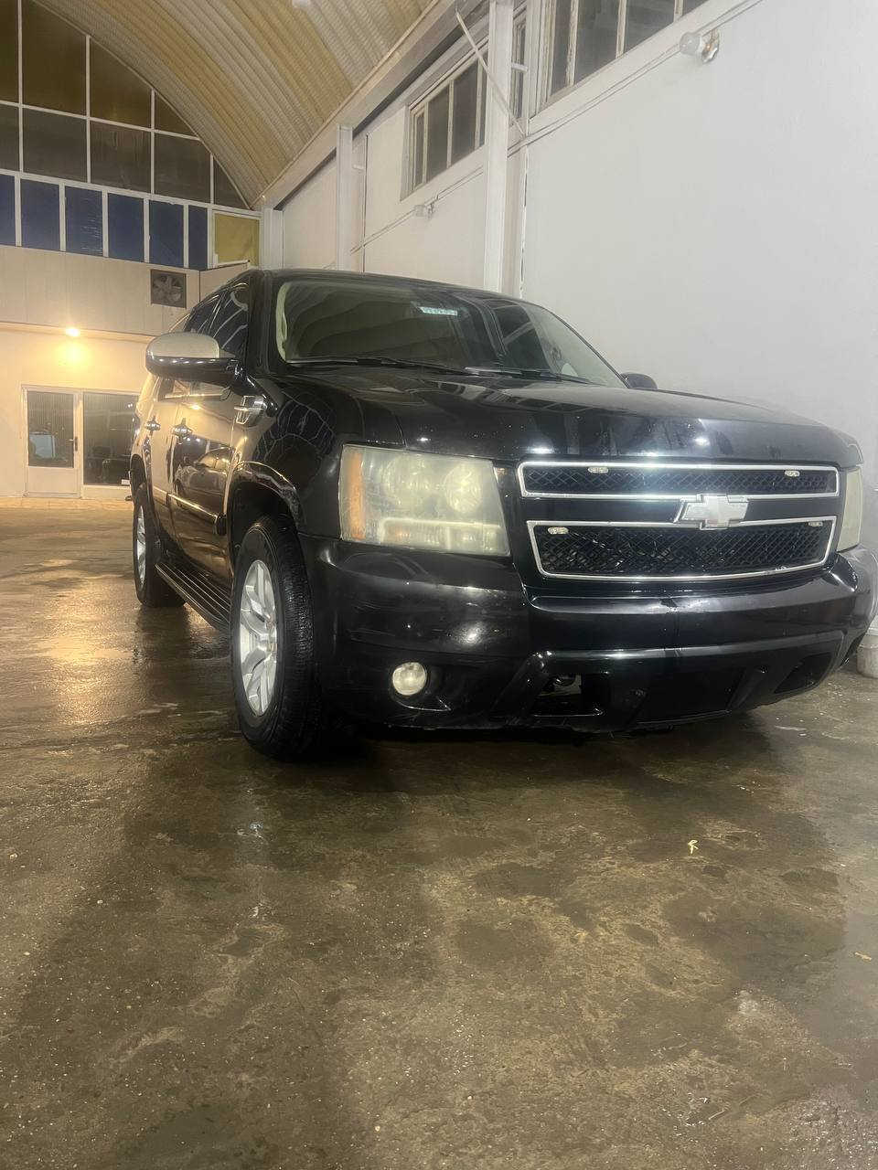 تاهو ادوات ادوات مو داخله سياحه .
موديل 2009.
محرك 5300 جديد.
حداديه جاهزه .
اتخم ويل وتاير مال تاهو 23.
تبريد شغال.
داخل بيجي .
بدون گص .
بيهه صبغ السياره .
السعر . 70 وبيهه مجال .
باقي التفاصيل اتصل وبخدمتك .
***********
