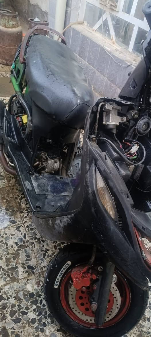 دراجة كامكو للبيع محركها ماكس ثعلب محور دراجة كلشي مابيها سعرها 350 وبيها مجال


**إذا كنت صاحب هذا الإعلان وتريد حذفه لأي سبب، رجاءا أرسل رسالة إلى الدعم الفني**