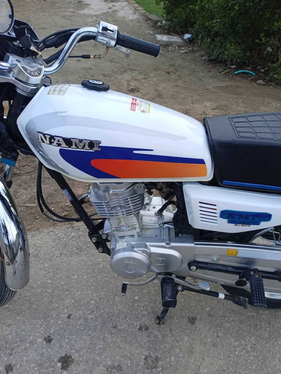 سلام عليكم 
نامه شلامچه 23 بلاد طالعه بل 24 ماناقصهه اي شي مكينه مكفوله من كلشي مكان الرميثه السعرر مليون و550 بيهه مجال قليل المايعرف بيهن لايتعبنه 
رقم/ ***********
.
