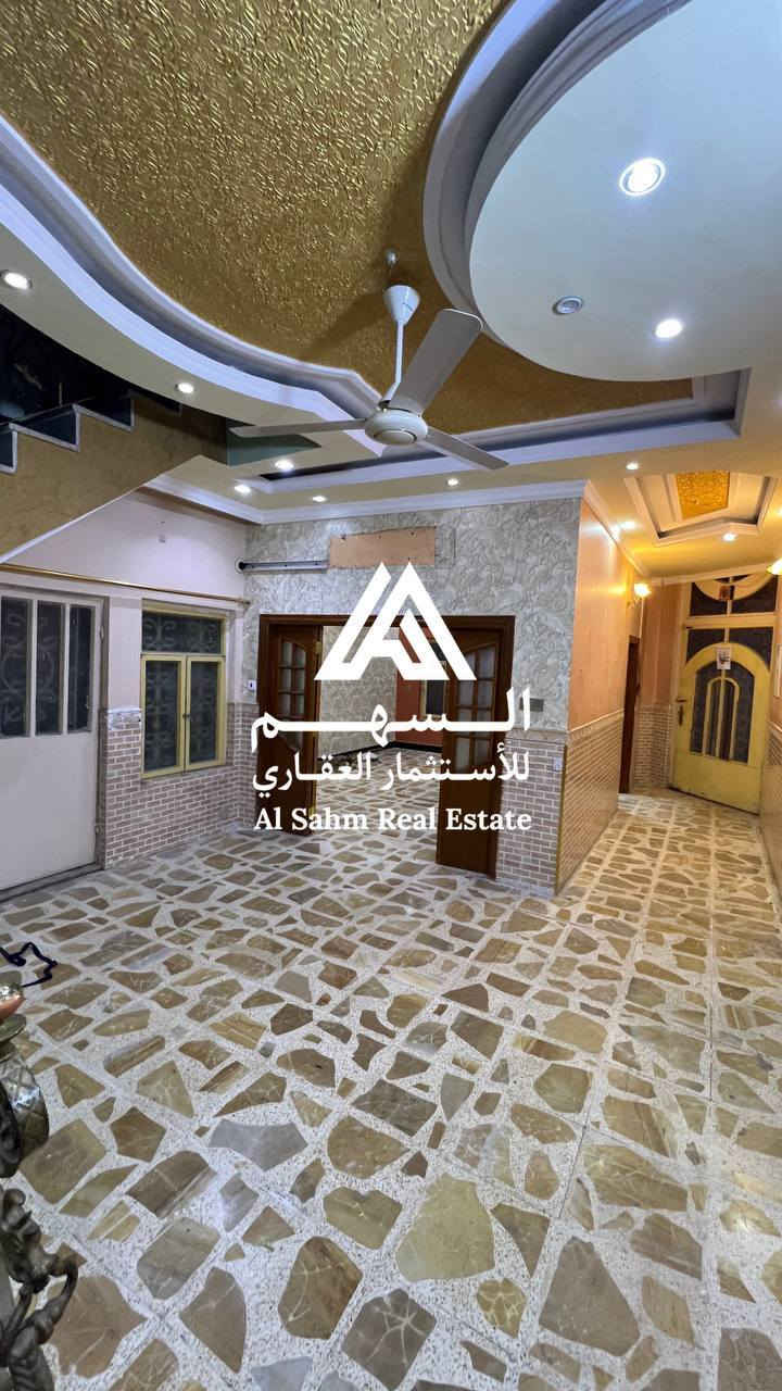 🏛️بيت للايجار طابقين🏛️

في حي الجامعه بناء حديث موقع ممتاز

يحتوي اربع غرف منام صاله مطبخ

صحيات استقبال كراج
سعر الايجار مليون وربع
***********
