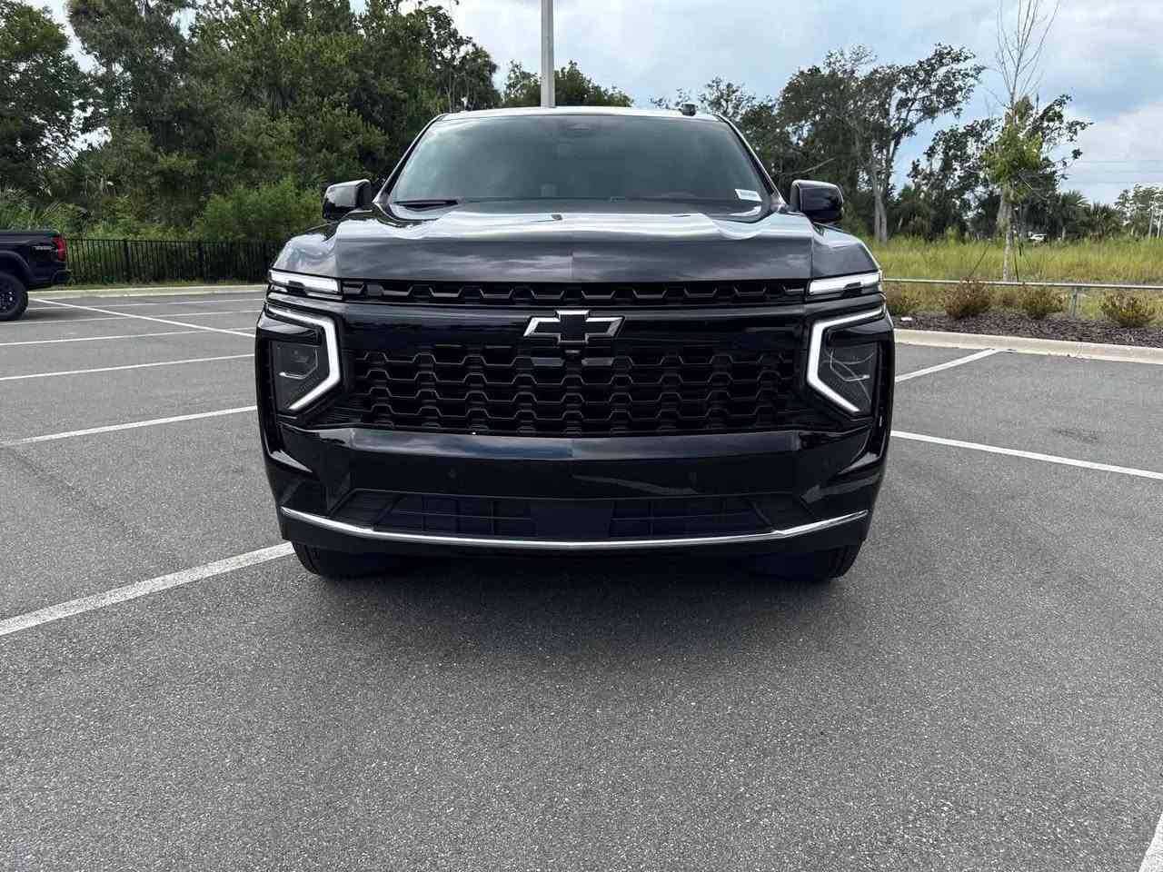 للبيع شيفروليه تاهو LS موديل 2025
السعر 52 الف دولار 
شامل كمرك وشحن ورقم شمالي 
كلين تايتل 
ممشى 4 ميل 
اللون الخارجي:
أسود
نظام الدفع:
دفع خلفي
اللون الداخلي:
أسود فاحم، مقاعد من قماش فاخر
ناقل الحركة:
أوتوماتيكي
المحرك:
محرك V8 سعة 5.3 لتر
مدة الوصول 50 يوم لتواصل خاص


**إذا كنت صاحب هذا الإعلان وتريد حذفه لأي سبب، رجاءا أرسل رسالة إلى الدعم الفني**