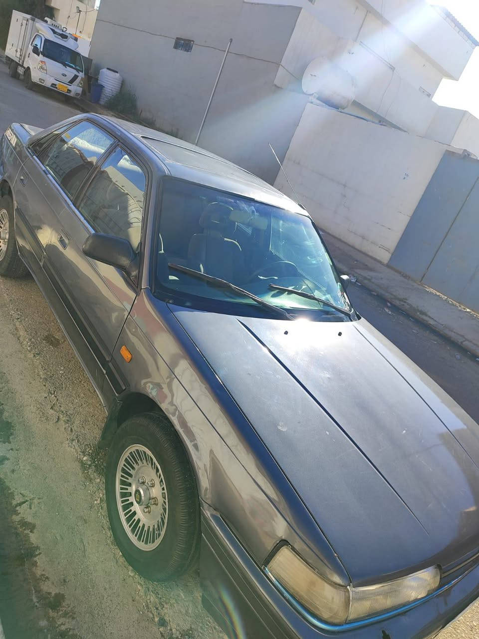 مازدا 626 سندوق هەشتو بەغ سەنەوی هەتا 2029 ییە گێڕو مەکینەو تەقەو ڕەقە بەشەرت وەرەگەڕان و بڕانەوەو بەناوکردن بەشەرت بەناوی خۆمە هیچ لێدراوێکی داخیلی نیە یەک دینار غڕامەشی لەسەر نیەشوێن  هەولێر ژ.م *********** أربيل, العراق
