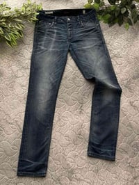 جاك اند جونز اصلي • ٣١-٣٢ • توصيل المحافظات