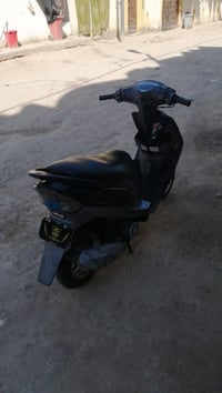 للبيع تفاصيل خاص  او تصال عل رقم 07713316006