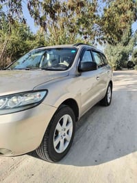 سنتافي 2009 خليجي 7راكب 3قطع تبريد محرك 2700 السيارة فول عدة البصمه مح...
