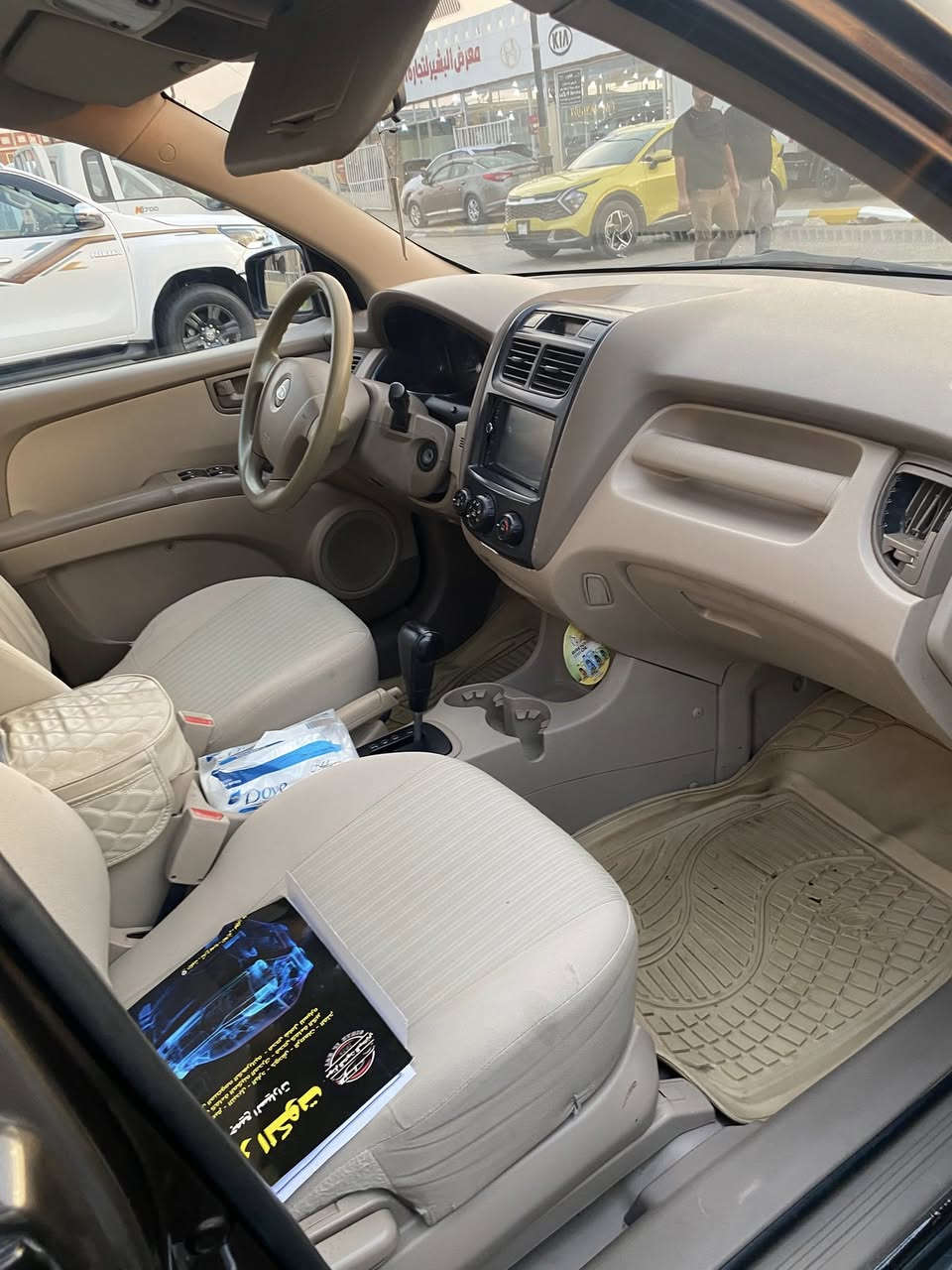 كيا سبورتج مديل 2009 خليجي كفاله عامه حتى الابلاستك ما مصبوغ  السعر 120$ بيها مجال مراوس حسب القناعه مكينه 2000 العنوان كوت ***********
