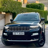 للبيع جيب 2023 بلاك توب  1. محرك 3600 6 سلتد  2. فتحة سقف  3. 5 راكب  ...
