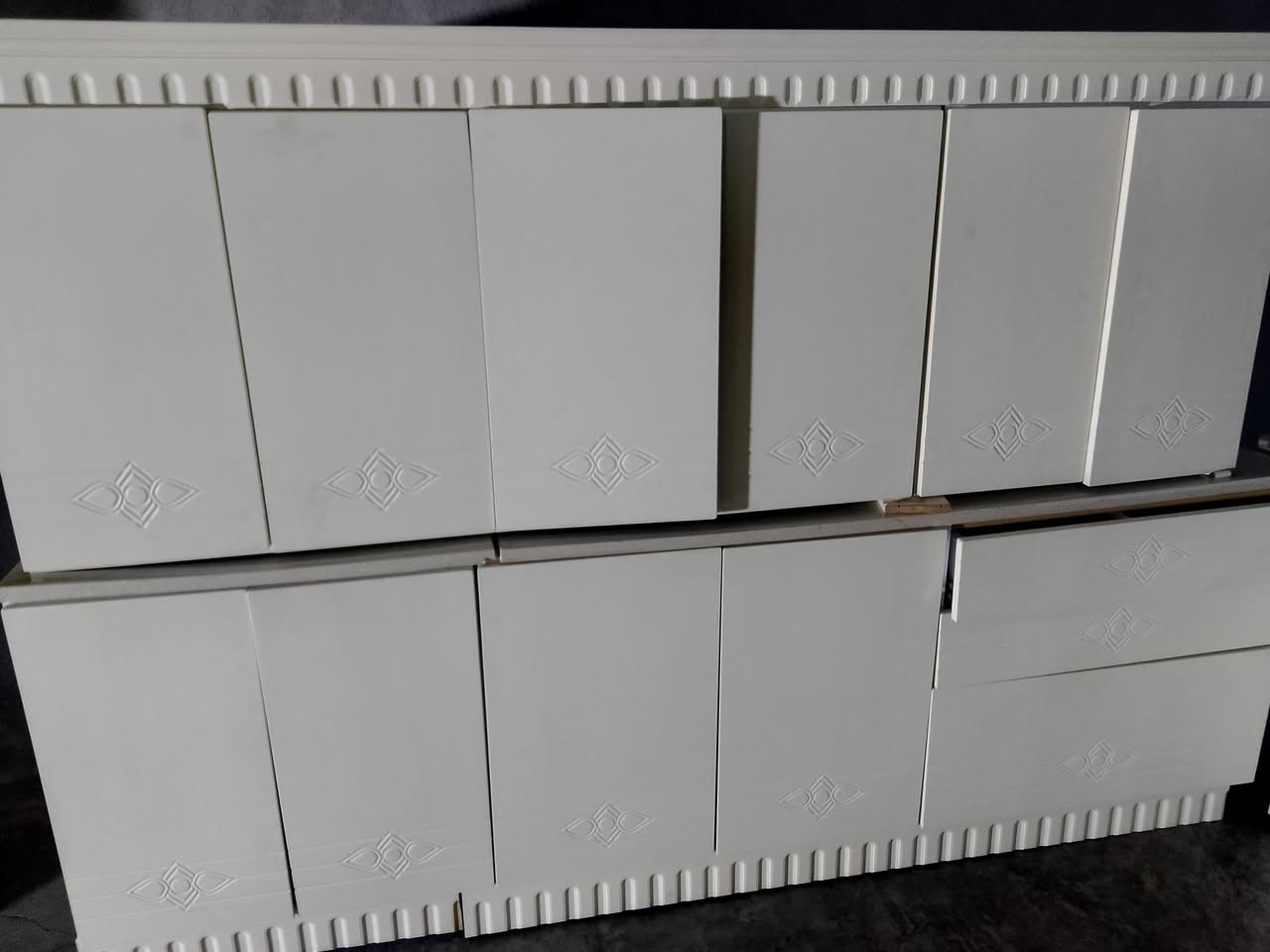 تکایە شوێنەکەی ناڕێکە بۆیە دەرگاکانی ڕاوەستاوەبەزەمان ئەیفرۆشم تانەیبینی نازانی چۆنە 😍ماشاء اللە لۆک لۆک بالۆن پریس یەک ملوێن 150تێچوە سعری 375هەزاڕە 😍گۆڕینەوەکەم بەکەوانتەر ئەلەمنوم😍قیاسی سەرەوەی دوومەترو25خواری دوونیوو کامل بان کاشی کەوانتەرەکە سنگ مەترو بیست بان کاشی***********ئەشیا ناوماڵە دەکڕم باشترین نرخ
