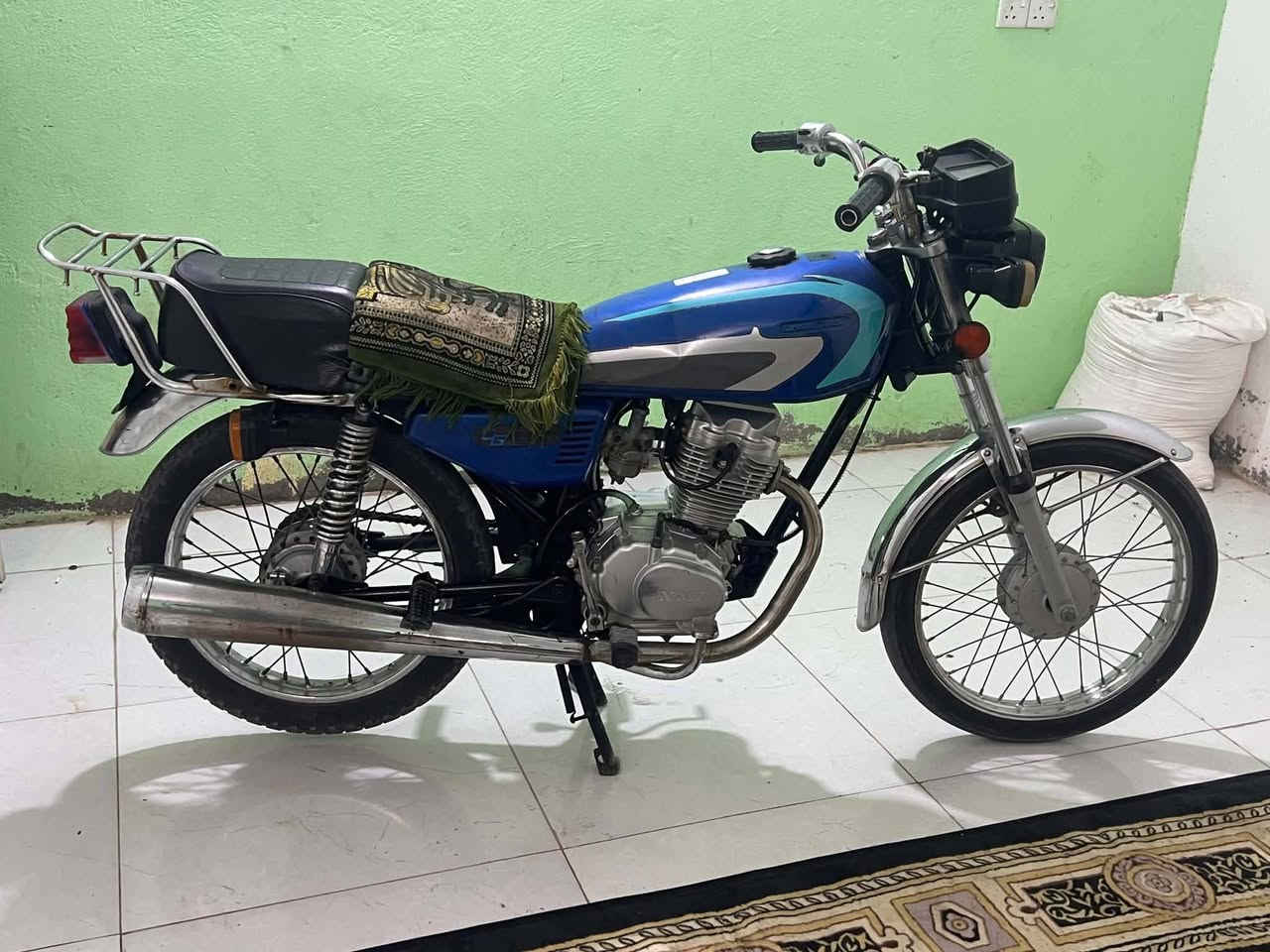 دراجه البيع نامه الصلي ما مفتوحه السعر 500وبيهه مجال رقمي ***********
