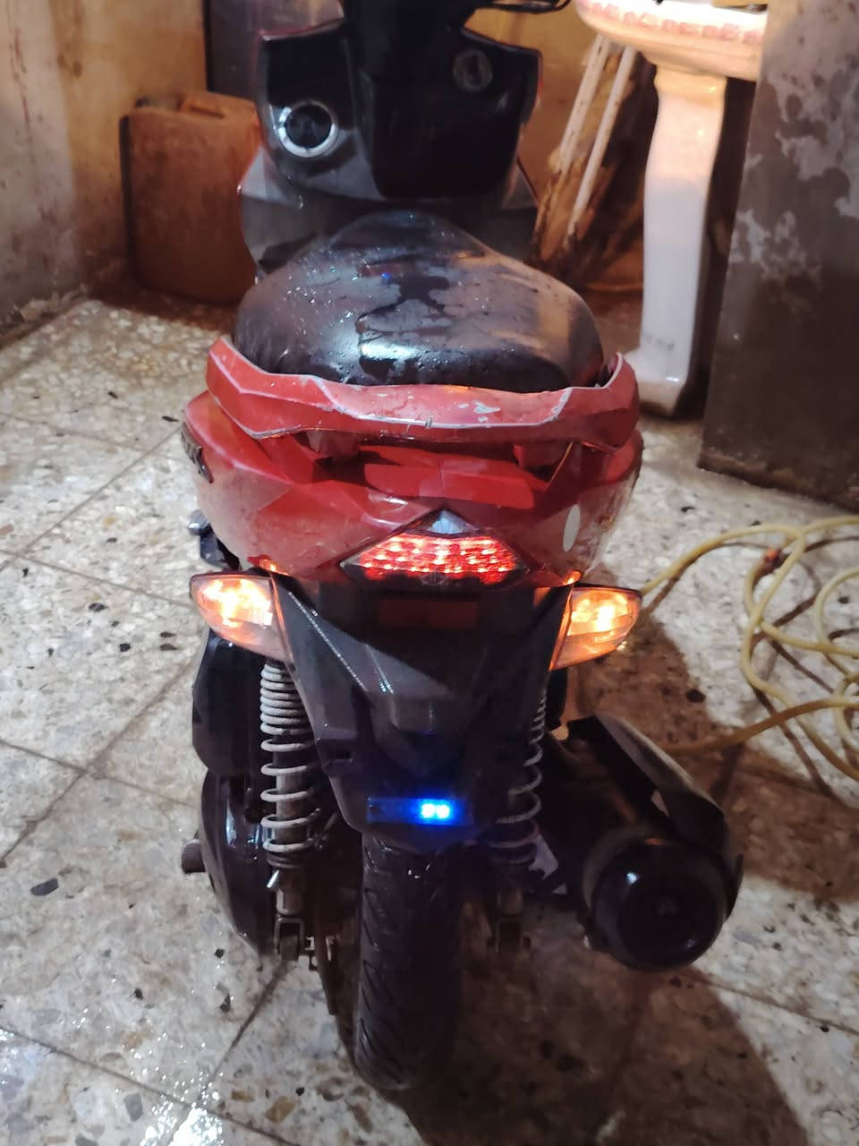 السلام علیکم
دراجه 2014 GTRبیها ضرر بالكفر الكدام والمكينه مفتوحه والباقي كله مکفول رایدها ب500 رقمي للتواصل ***********
