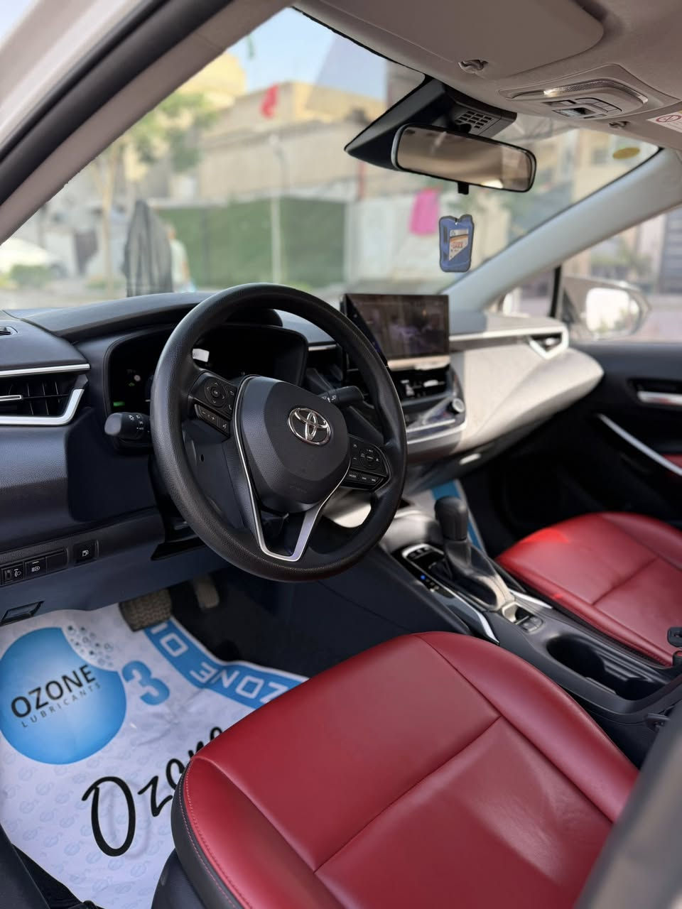 سلام عليكم
كورلا موديل2024
ممشه السياره 27Km
سياره حلوه ونضيفه 
بيهه طخات بسيطه 
السياره فول مواصفات 
الداخل احمر 
السعر 138
للاستفسار الاتصال:
***********
