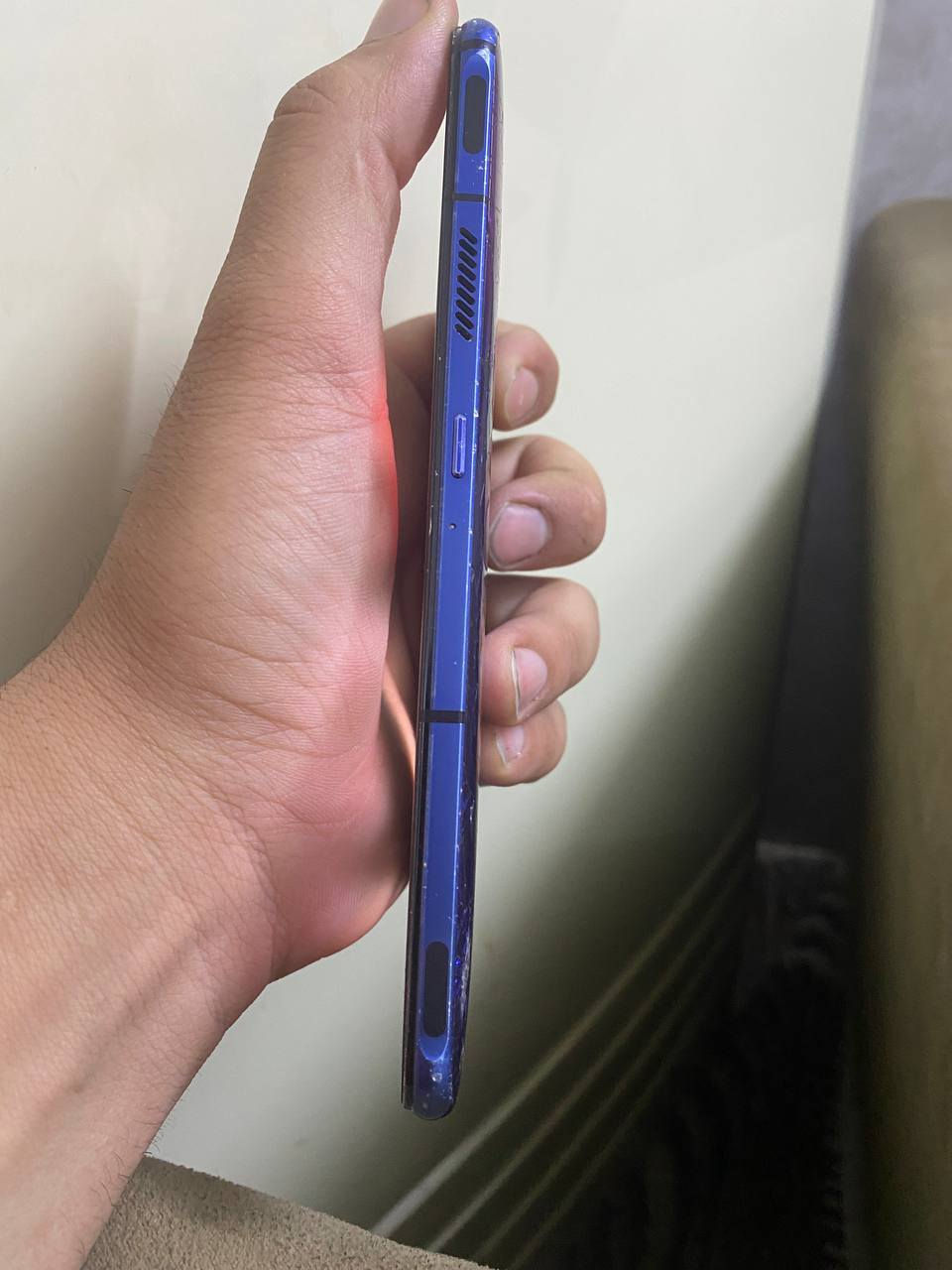 السلام عليكم ريد مجك 7 بيه فطور بضهر ذاكره 256 رام 16 معالج سناب دراغون 8 الجيل 1 مراوح شفتات شغالات  مراوس رايده شنو عندك نزل مكاني بابل شارع 60 رقمي ***********
