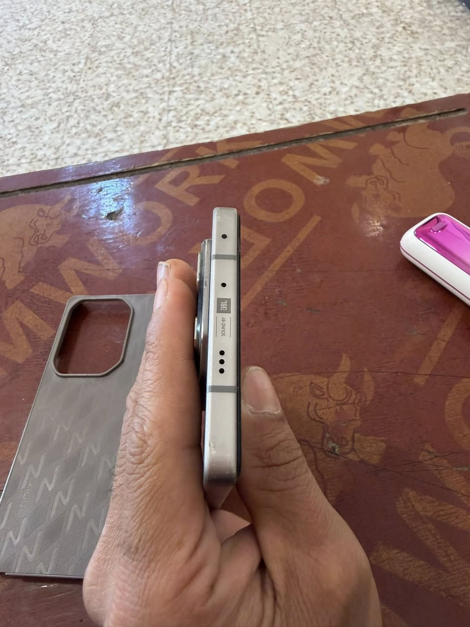 السلام عليكم
انفنكس نوت 50 برو ذاكرة 256 الرام16 ملحقاته كاملة كارتونه وشاحنه نضيف كلش الجهاز للبيع السعر 250 مكاني بغداد حي اور


**إذا كنت صاحب هذا الإعلان وتريد حذفه لأي سبب، رجاءا أرسل رسالة إلى الدعم الفني**