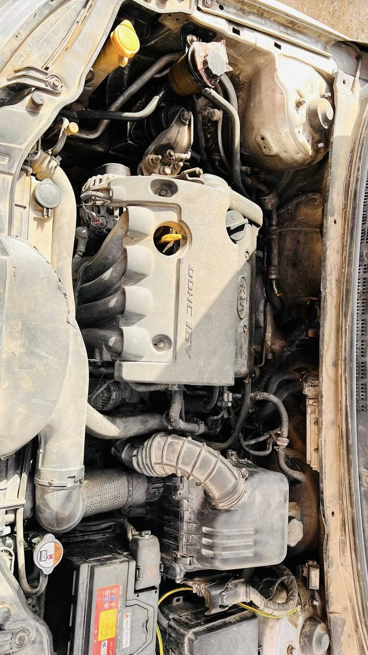 إسلام عليكم كيا سيراتو موديل 2012 خليجيه السياره بسمي رقم بغداد إنكليزي وهزه جديده وسنويه جديده كير ومحرك جدد حداده اماميه خلفيه جديد  تتفئه تبريد السياره بدون ضربه ولا دواخل ولا شواصي ولا لغود السياره كامله من كلشي السعر 88 وبيه مجال حك الجيه مكاني بصره كرمه علي ***********
