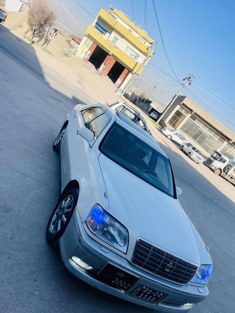 ***********
سەلامی خوالەهەموولایەک 
مەلیکەی مووس 2001
مەکینە vvt گێروو مەکینە بەشەرت 
سەقفوو حیزام بەشەرت 
ویل نەجمە و باڵی سەرسنووق سڵاید دەشپووڵ نەجەف
چوارکووشن کارەبا تراکشن کۆدیشی هەیە
شوێن‌‌/سلێمانی
سعر‌/ 52گەڵا
تکایە نامەمەنێرە گەرمووشتەریت تەلەفۆنکە
