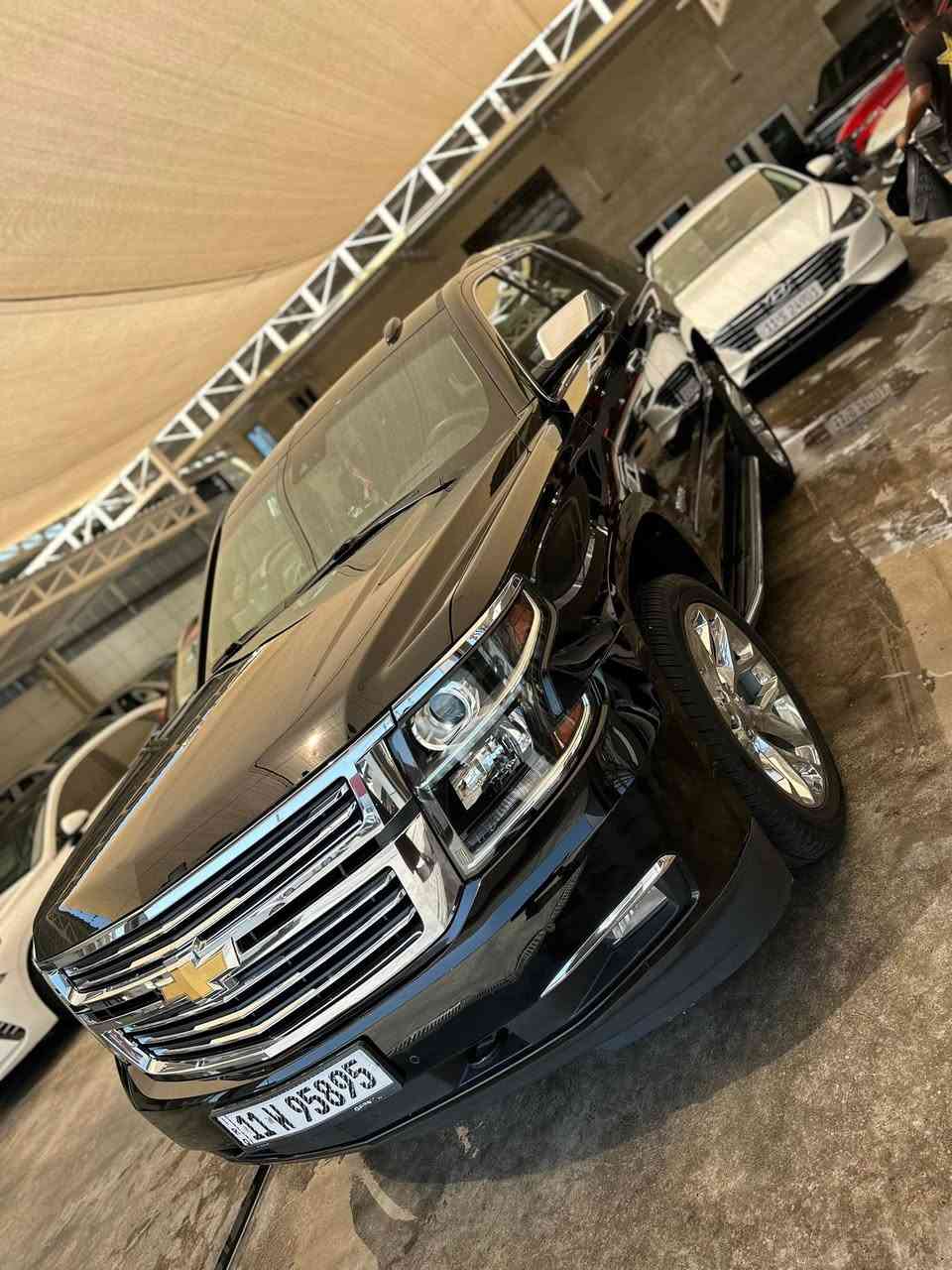 تحيه طيبه الاخوه الأعزاء برايمر وكاله المنصور موديل ١٩ خليجيه مكفوله من الصبغ والضربه بيها بيدي ار بل باب ورصعه بل جاملغ مسحوبه رقم بغداد الجديد ابسمي فول موصفات للاخير اعلى فئه بل تاهو عداده ٥٣ اللف كيلو حقيقي السياره جديده جدا مكانها بغداد العامريه او البياع السعر ٣٨٨ ورقه 
***********
