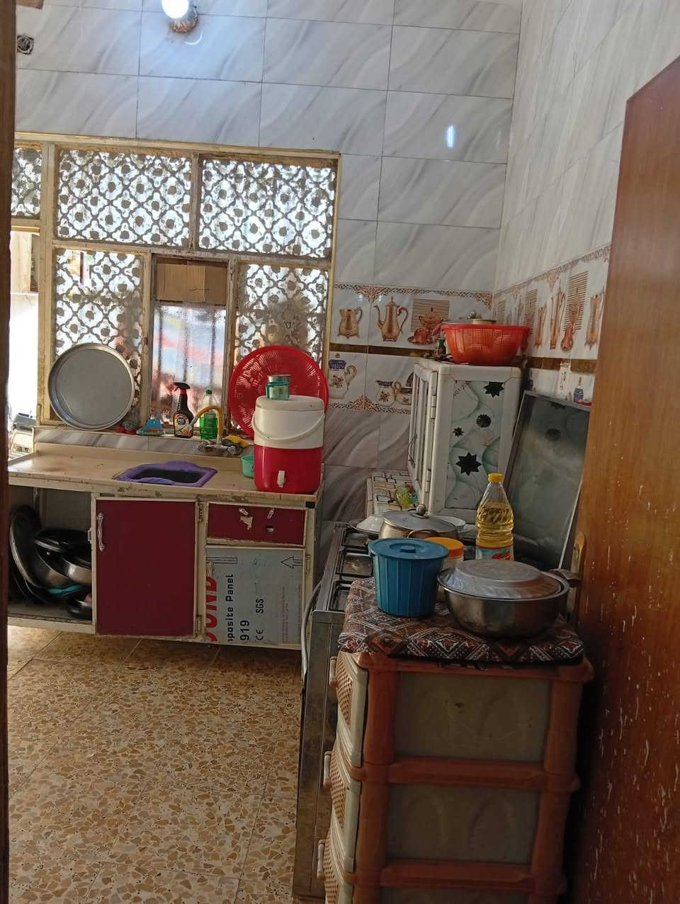 بيت للبيع بحي الحسين الجديد منطقه ابو حوراء قرب جسر الناظم مساحته 150 ويحتوي على غرفتين وصاله ومطبخ واستقبال للأستفسار على هذا الرقم ***********
