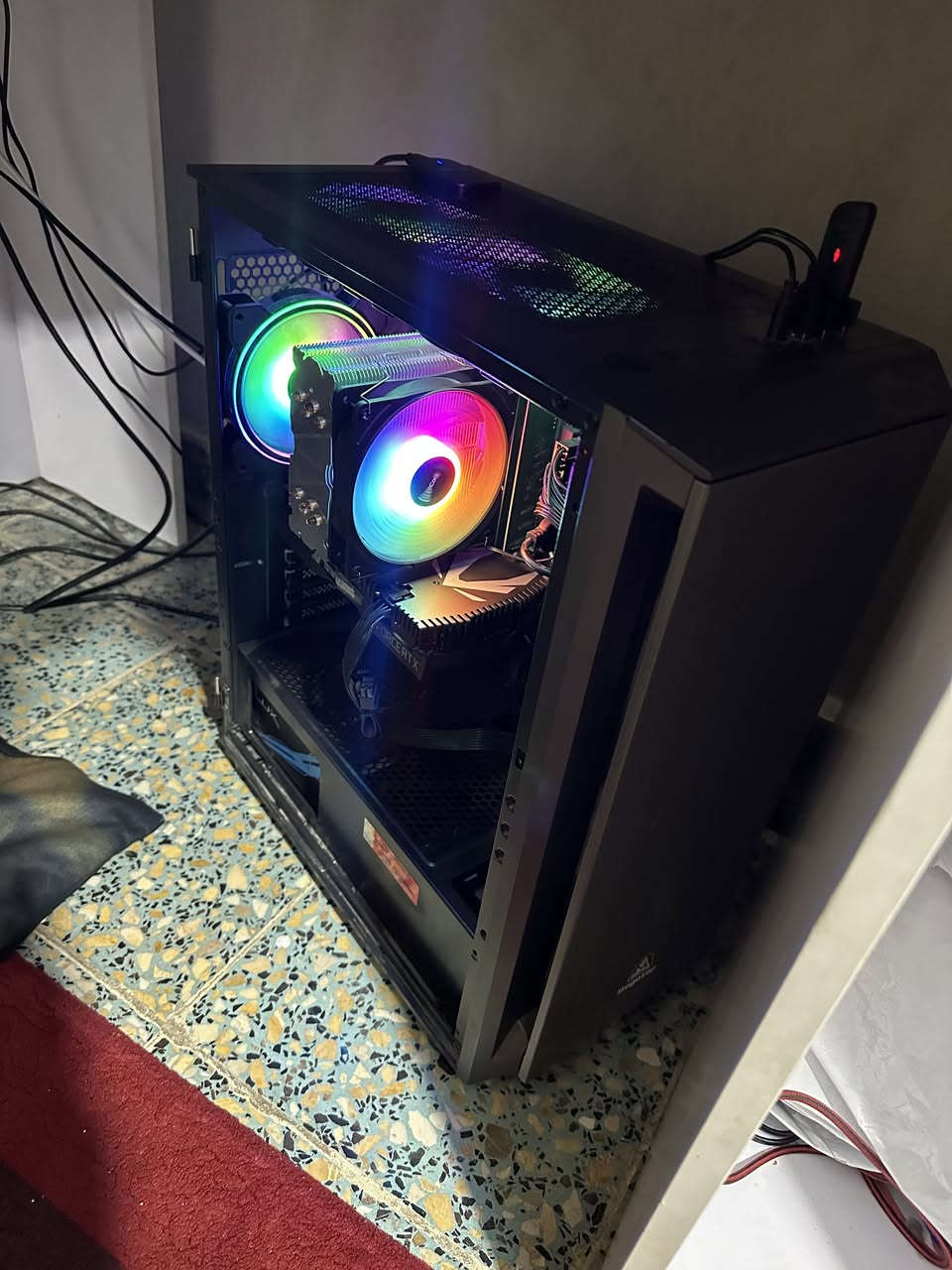 السلام عليكم

بيسي العاب فئه متوسطه

Cpu: i5-12400f

Gpu: RTX 2060

MB: asus prime h610m-k d4

Ram: 16gb ddr4

Ssd: 256gb 

Hdd: 1Tb

Powersupply: 650w

ملاحظه البيسي ما بي جامه 

مابي اي مشاكل ويشغل كل الالعاب بالعالم حاليا والفريمات حسب الكرافك

وصل الشراء وكل كراتين الغراض موجودة

السعر: 575 الف

للتواصل واتساب حصراً: ***********
