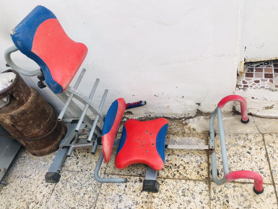 جهازي رياضه بهل شكل مفيد للمفاصل سعره ٣٥ الف مكاني عفك للتواصل ***********
