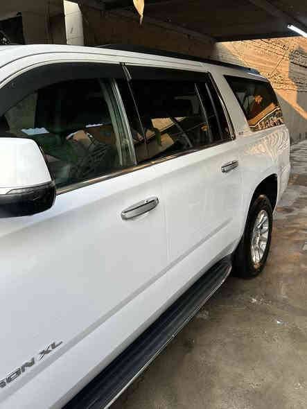 سلام عليكم يوكن 17 فول رقم بغداد وارد امريكي ماشيه 550 الف للبيع او مراوس ب اوباما ***********
