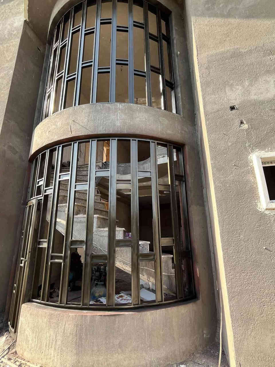 صبغ جميع انواع الحديد وانواع الاصباغ الحراري وغيرها وناخذ كرستة وعمل او مقطوعة  باانسب الاسعار اتصل وبيك خير وتبشر 👑 *********** بي واتس 
ادمن وافق الله يوفقك
