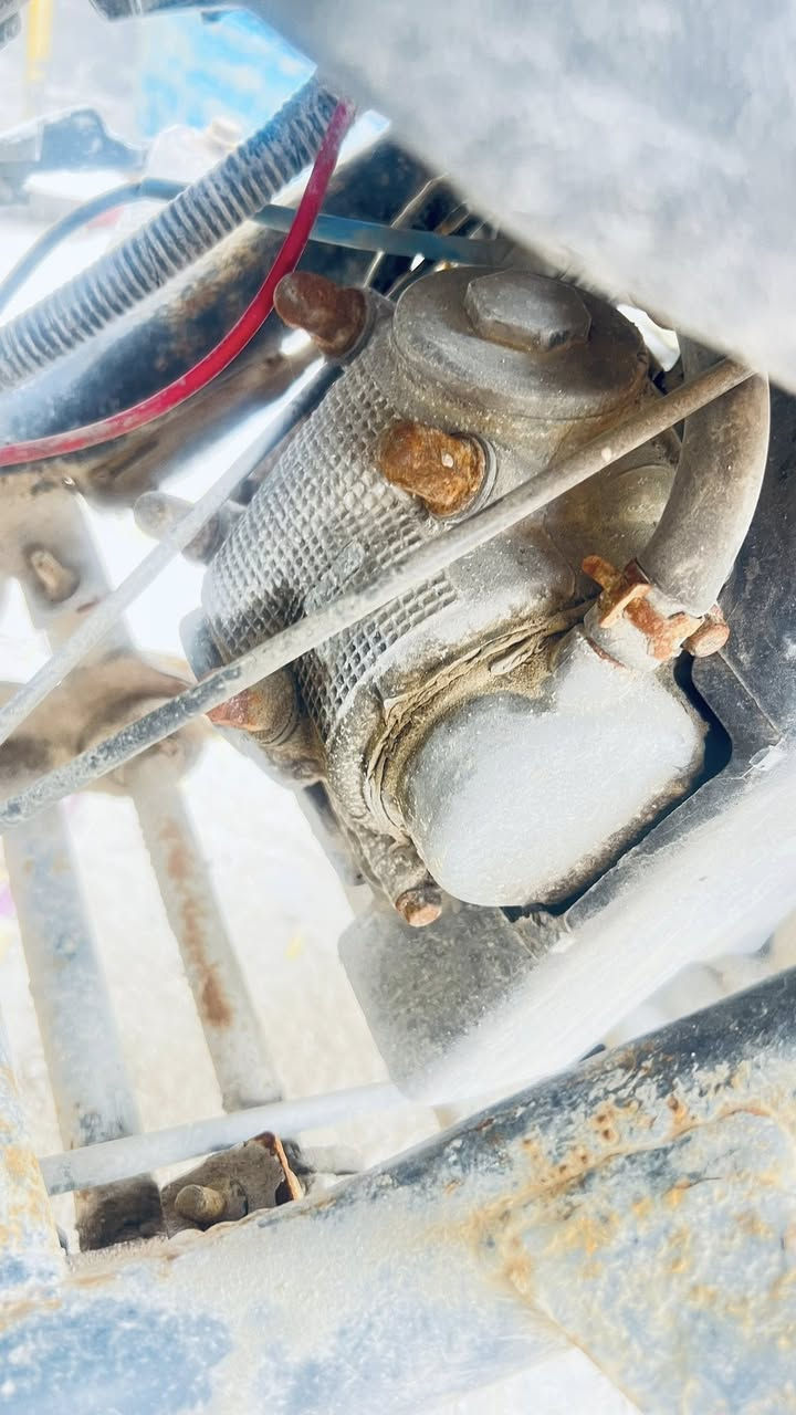 سلام عليكم من رخصت صاحب الكروب دراجة ماكس مضلع صيني دراجة جانت عدي خير من الله ندعمت بيه واريد ابيعه دراجة تشتغل بس ماتمشي انه ابيعن كوم حديد دراجة صوته قيل لا اندعم بسبوع موجود مكينه شاهد الله علي مكينه خرسه دراجة رايدله بس كلجات حته تمشي المهم دراجة سعر 225وبيه مجال لطيبين كوم حديد*********** مكتني البصره زبير
