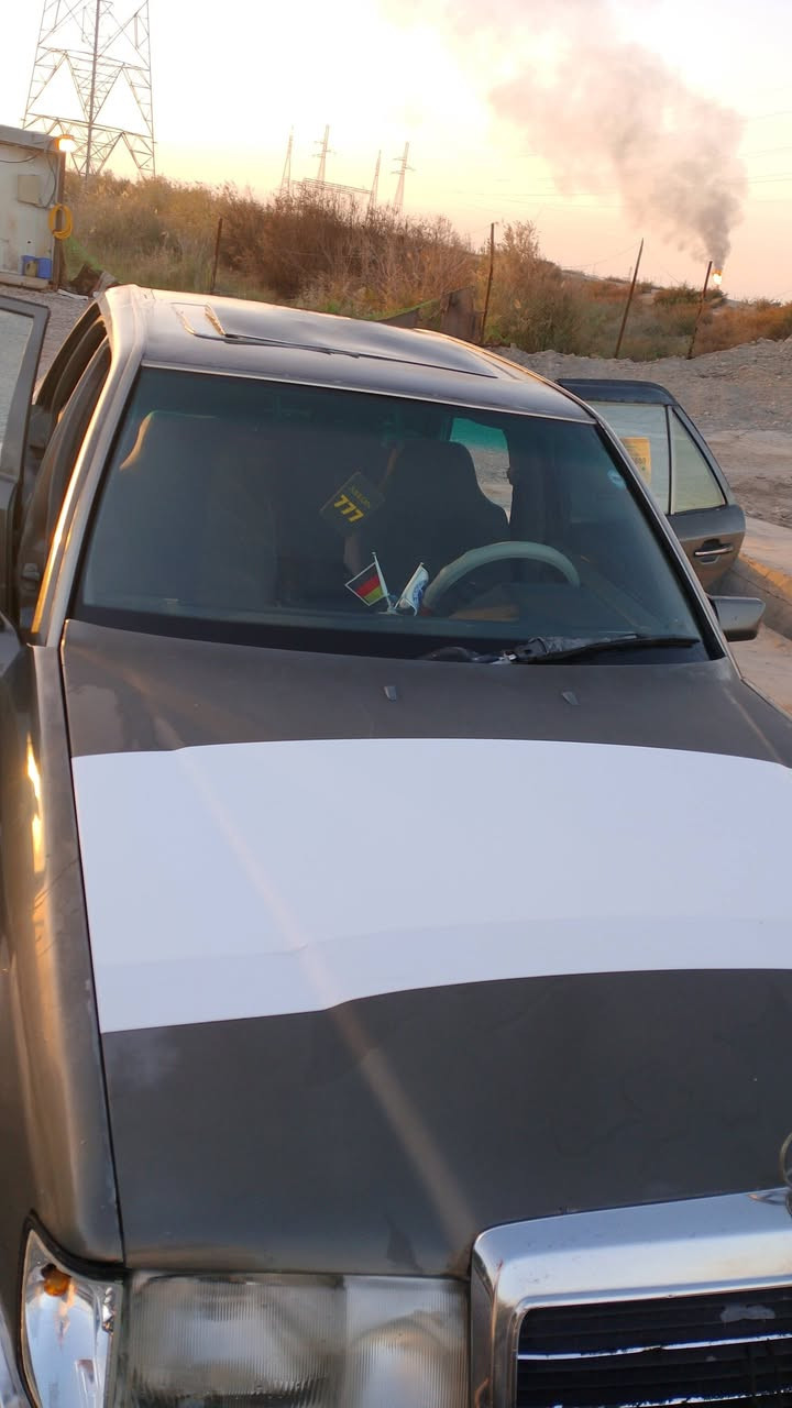 مارسدس دب 1990
مكينه بطه مكفولات

قواعد بلاد

لون بني 

رقم انكليزي شمالي اربيل 

السنويه تنتهي 2030 والسيارة داخله هزه 2026

السعر 54 وبيها مجال بسيط لو مامستعجل ع البيع مابيعها بهيج سعر

المكان البصره قضاء المدينه 

***********

جاهزه حتى وياها سبير وجك
