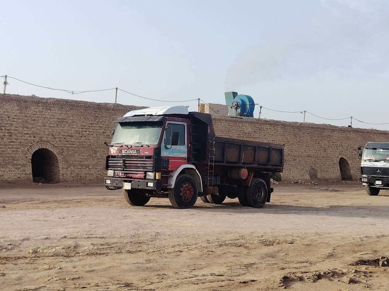 سكانيه12ونص للبيع بسمي مداورثاني يوم السعر***********
