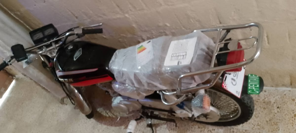 السلام عليكم دراجه للبيع 2019 محرك شرط ناريه شرط الماطور كامل السعر 650 بمجال.***********
