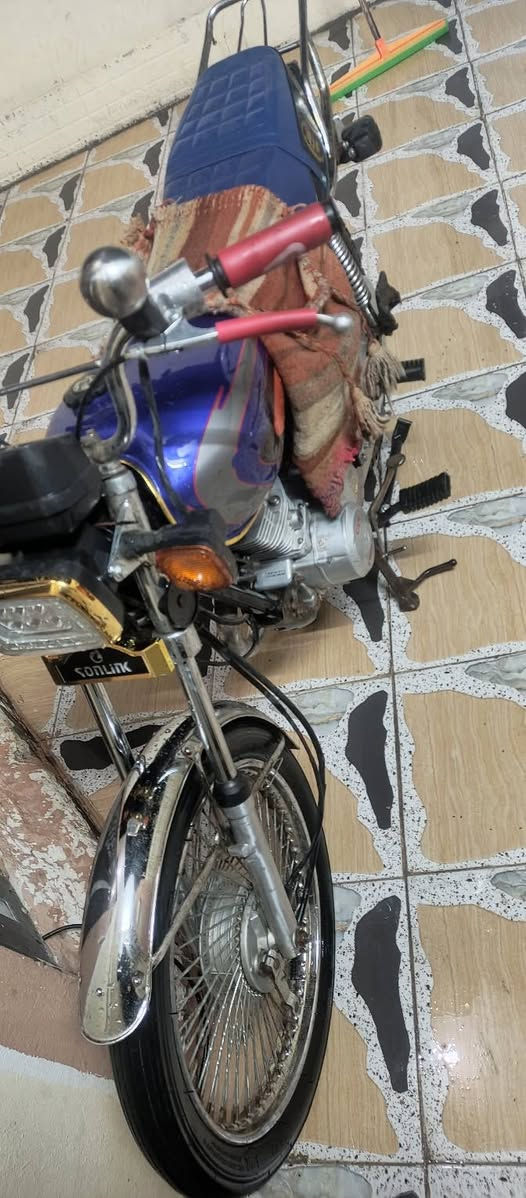 سلام عليكم دراجه للبيع تايكر 2020 كاملة مابيها نقص مكاني بلدروز وهذا رقمي ‏
‏‪***********‬‏
