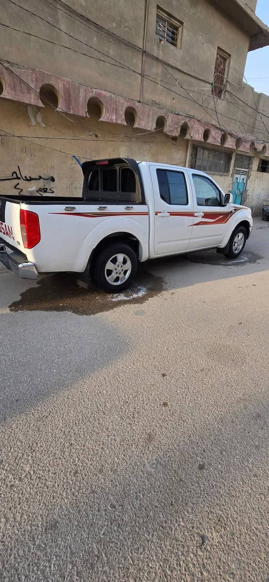 البيع 2013 سياره جديده السعر ١٢٠ وبيه مجال *********** مكان السياره نجف
