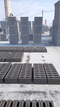 بلوك • مقاسات مختلفة • متوفر