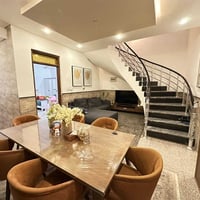 بيت في حي الجامعه 140متر الواجهه 8  محله 635  زقاق 73 دار 1/2 السعر 69...