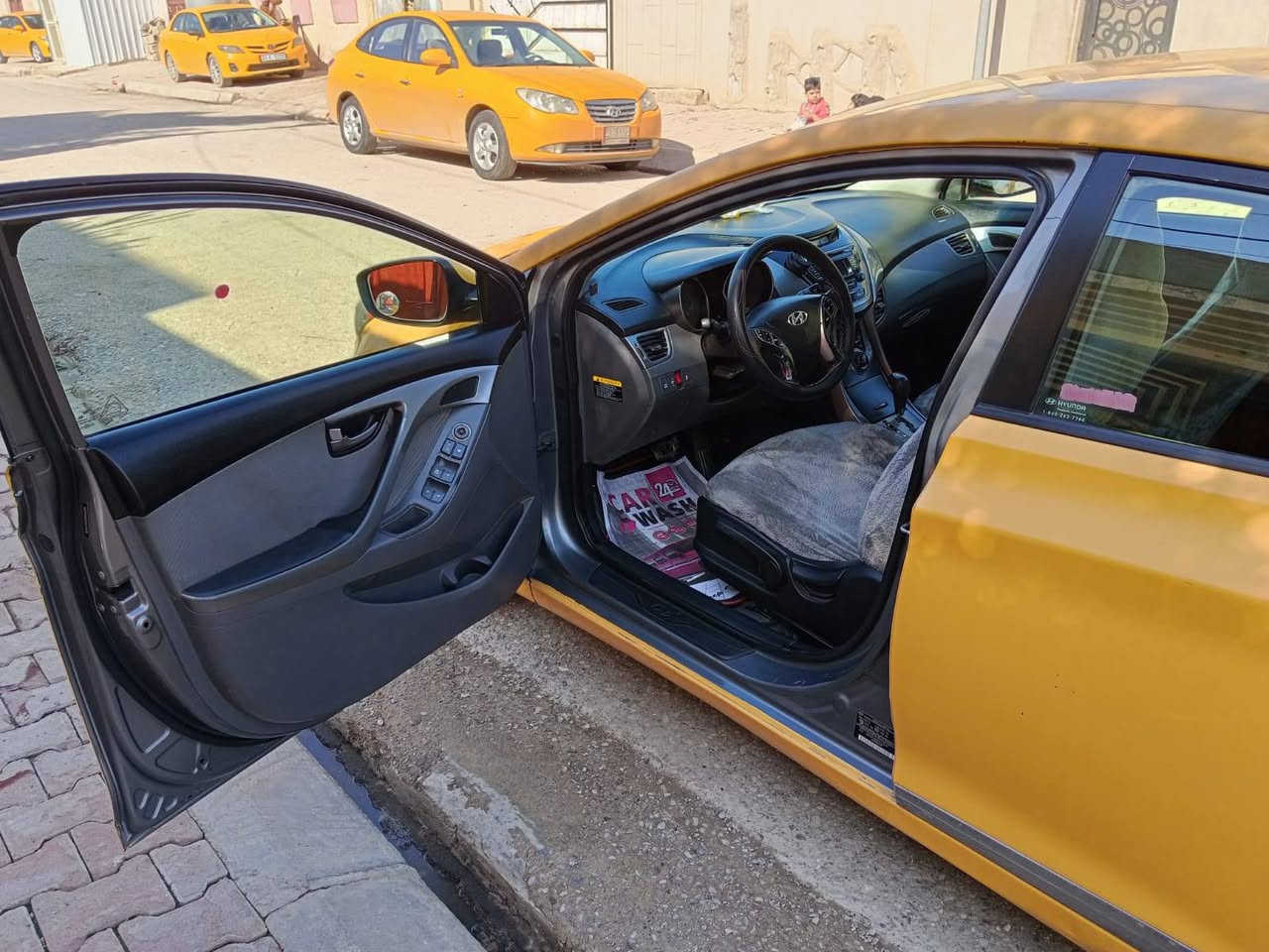 النترا وارد أمريكي موديل ٢٠١٣ بيها قبق الصندوك مبدل بلادي محرك ١٨٠٠ قبل أربع أشهر بدلتة جديد لا صرف لا بخار لا صوت كير جديد مبدل  رقم بغداد دولي سنوية منتهيه جديد سيارة جاهزة السعر ١٠٥ بيها مجال مكانها كركوك ***********
