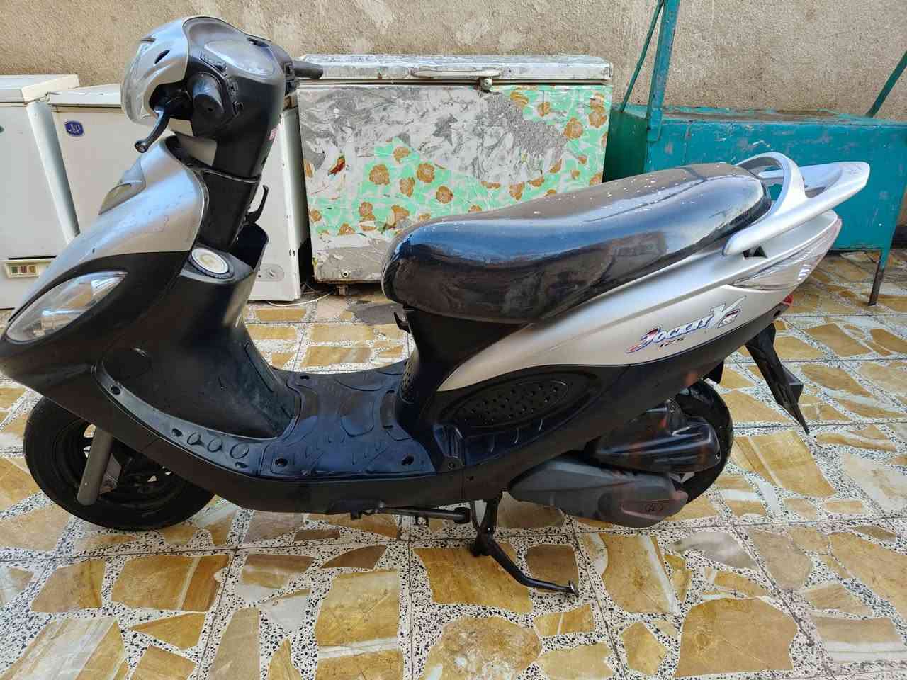 سلام عليكم دراجه للبيع ماصارلها هواي من طلعت من الوكيل 
الدراجه كفاله عامه كلشي شغال بيها تجي وتفحص السعر 800 وبيها مجال شي قليل
البكان المجر الكبير الشراي راسل خاص


**إذا كنت صاحب هذا الإعلان وتريد حذفه لأي سبب، رجاءا أرسل رسالة إلى الدعم الفني**