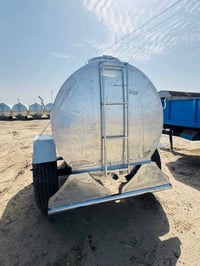 موجود مقاطير للبيع درجه اولى يوجد حديد ومقلون سعه ٥٠٠٠لتر شغل الشمال د...