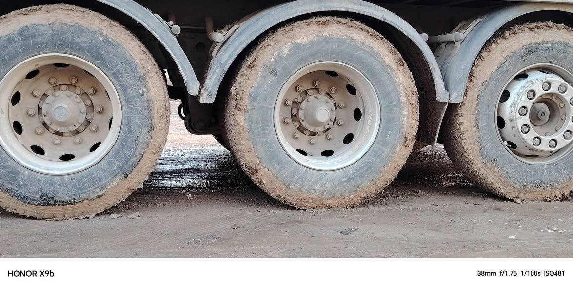 السلام عليكم عندي سكانيا شاصي لبيع***********$$$$***********
