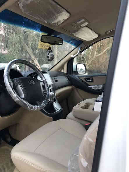 السلام عليكم ستاركس للبيع موديل 2020 مواصفات 2021 فول مواصفات سيارة جديد ماشى 89 جديد عنوان سيارة كلار  السعر 295 وبيها مجال رقم هاتف ☎️ *********** ☎️
