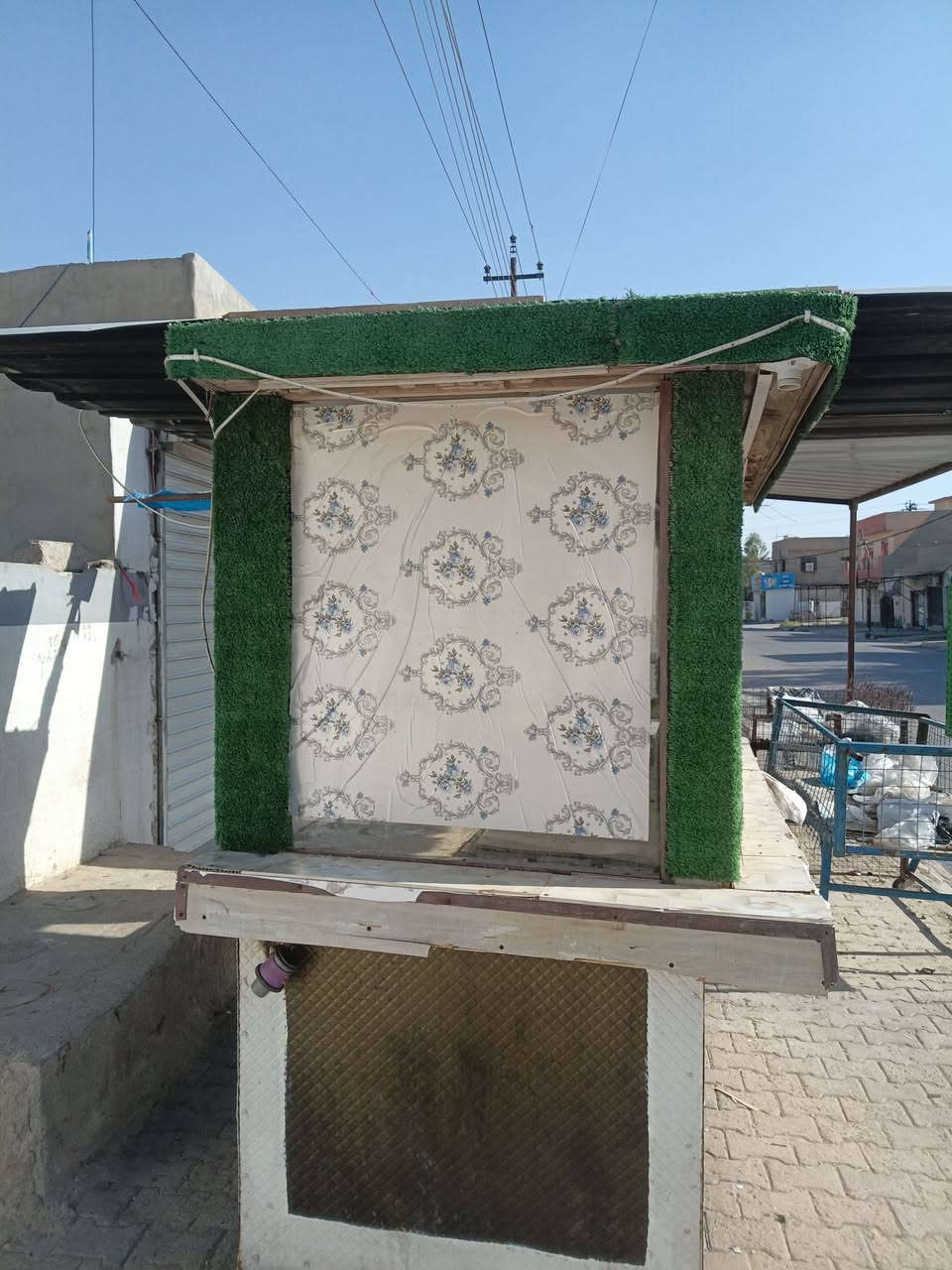 عربانه فلافل همبركر فنكر تحتوي عله اربعه اعيون جاهزة بس شكل منضم
حاهزة للعمل للبيع السعر 400الف العنوان كركوك النداء ارجو تواصل وياي عله هاذة الرقم ***********
